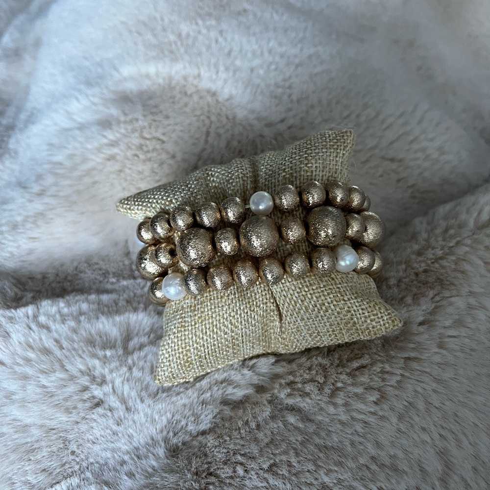 Park Lane willow Gold and Pearl Bracelet